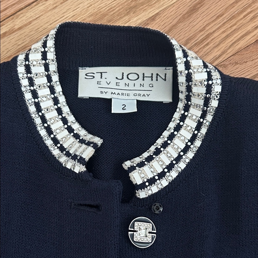 St. John Navy Knit Peacoat with Ivory Trim - Picture 2 of 4